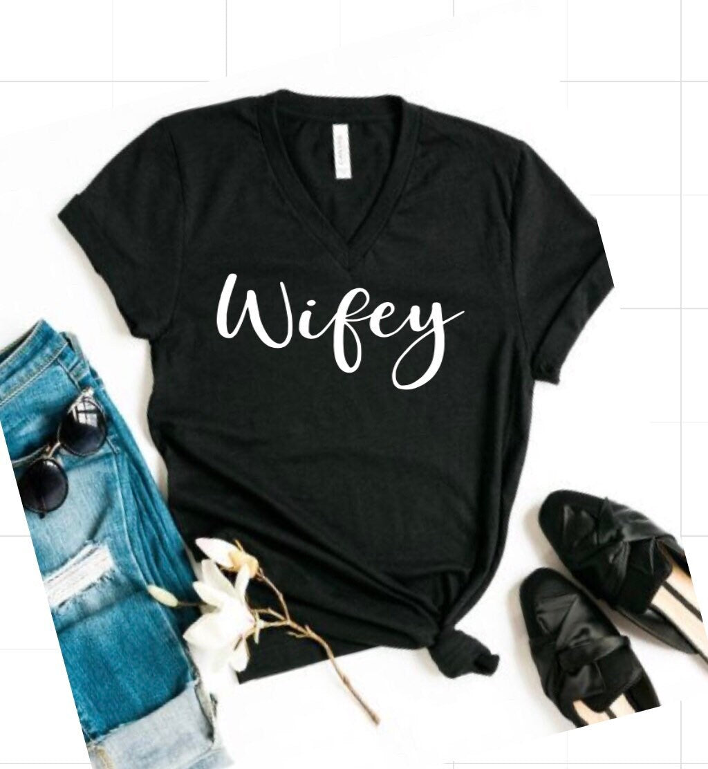 Wifey Fashion T-Shirt: Lightweight Jersey Blend